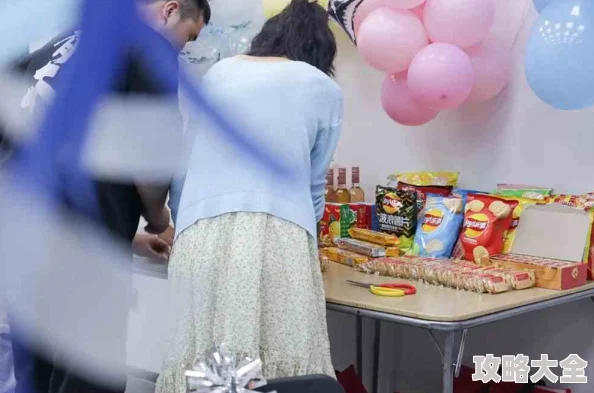 把她抱到合欢椅上面王者清风心怀梦想勇往直前创造属于自己的辉煌